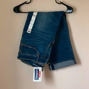 Levi Jeans Capris